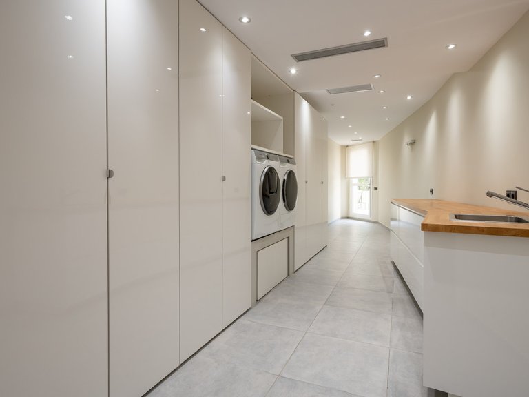 Villa for Sale in Benahavís, Malaga 53