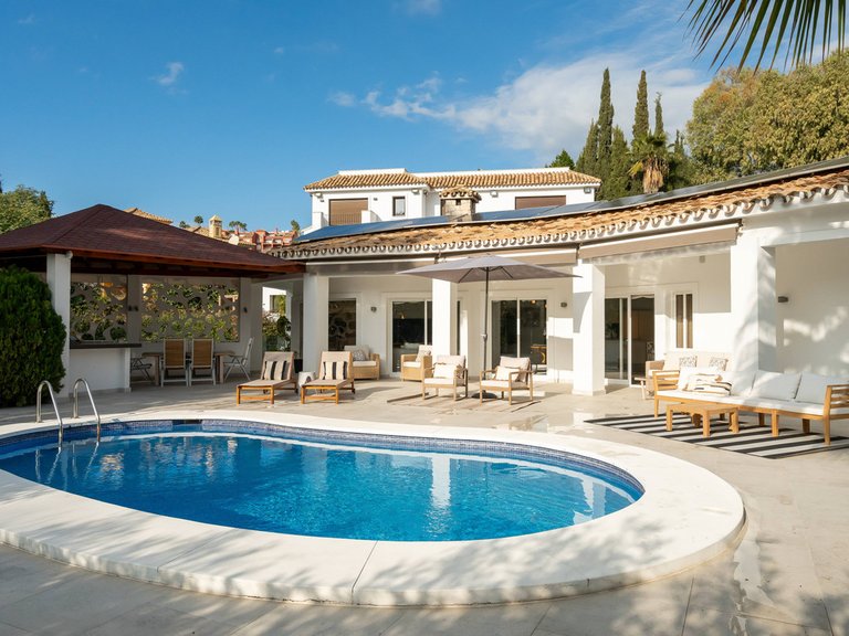Villa for Sale in Benahavís, Malaga 8