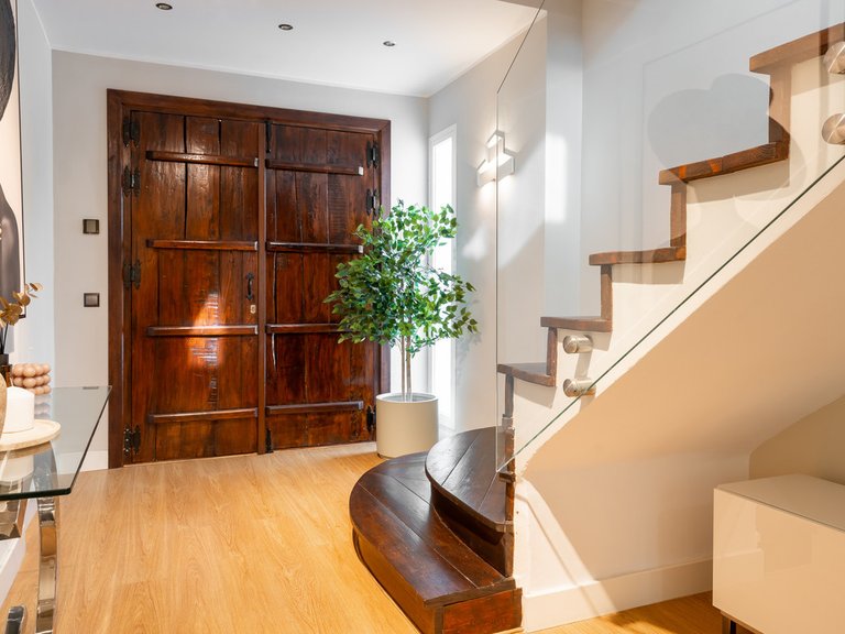 Villa for Sale in Benahavís, Malaga 9