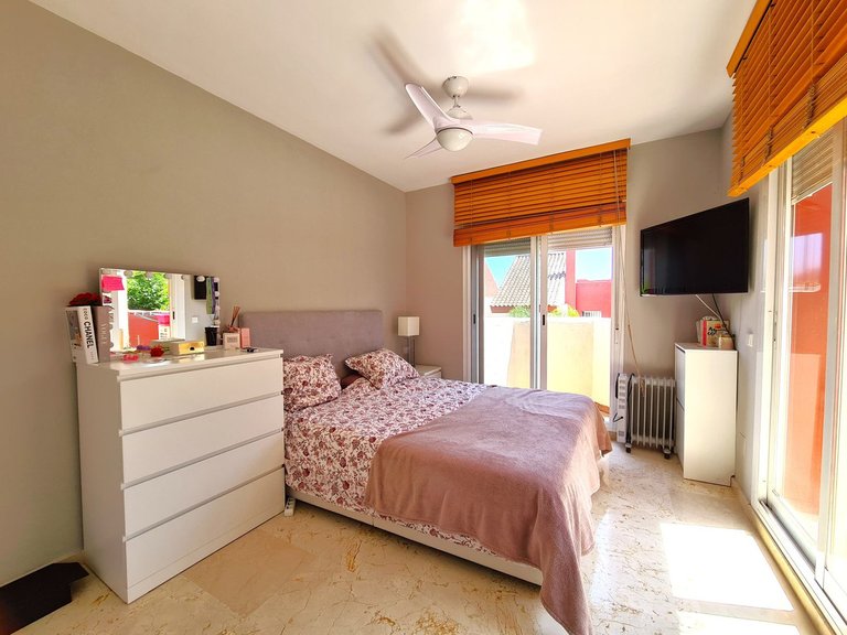 Town House for Sale in Estepona, Malaga 5