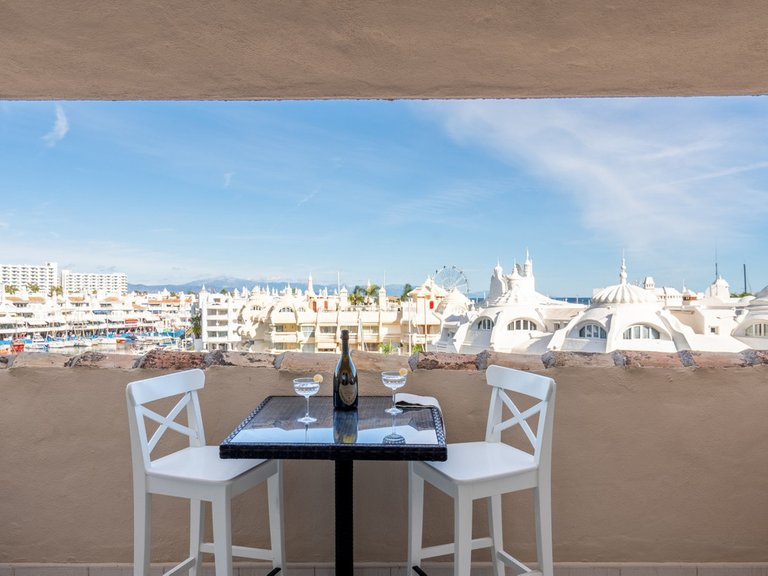 Apartment for Sale in Benalmadena, Malaga 16