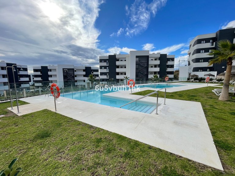 Apartment for Sale in Fuengirola, Malaga 3