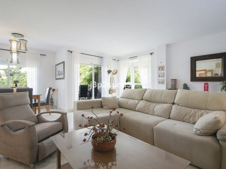 Villa for Sale in Estepona, Malaga 12