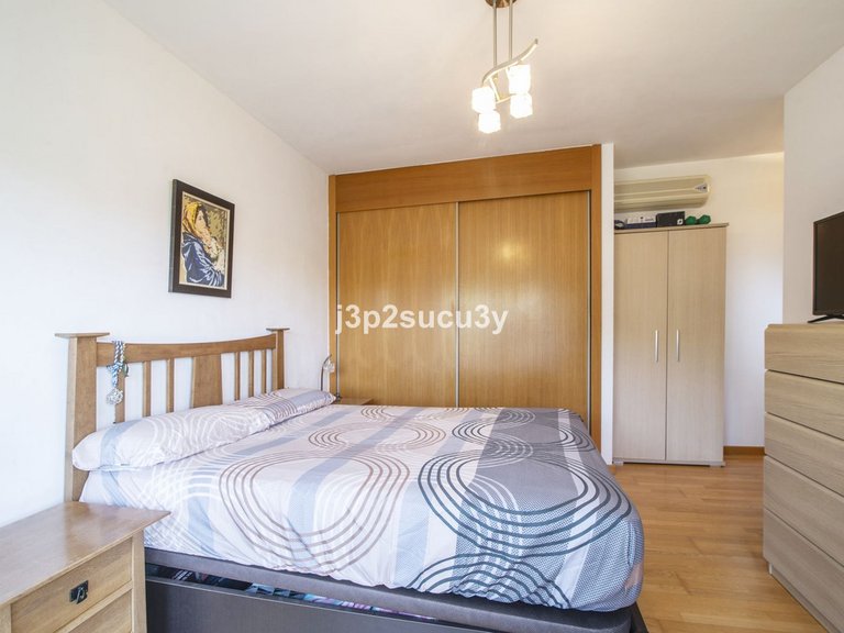 Villa for Sale in Estepona, Malaga 23
