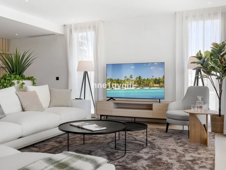 Villa for Sale in Guadalmina Alta, Malaga 18