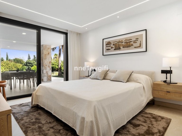 Villa for Sale in Guadalmina Alta, Malaga 22