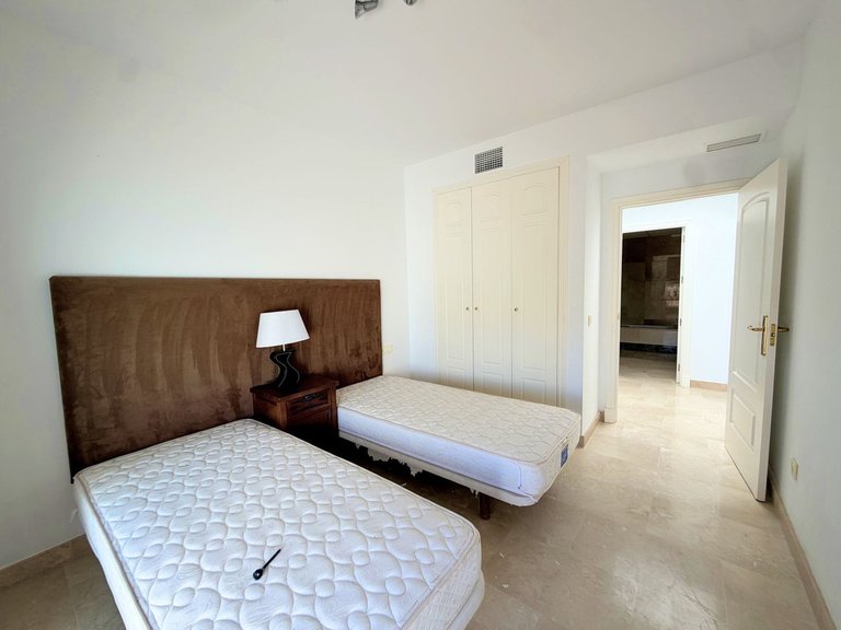 Apartment for Sale in La Duquesa, Malaga 16