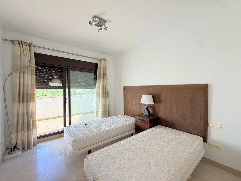 Apartment for Sale in La Duquesa, Malaga 17
