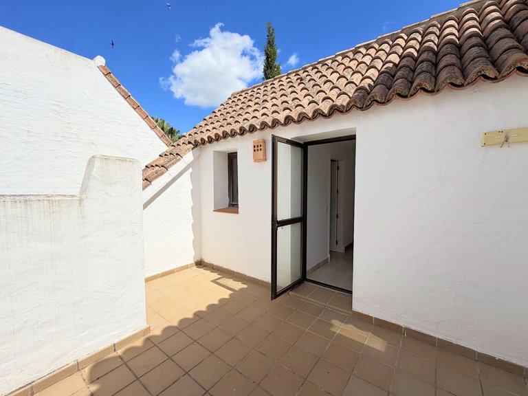 Apartment for Sale in La Duquesa, Malaga 19