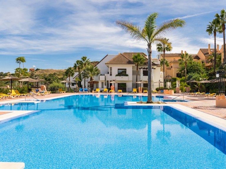 Apartment for Sale in La Duquesa, Malaga 30