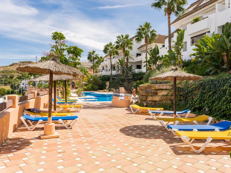 Apartment for Sale in La Duquesa, Malaga 31