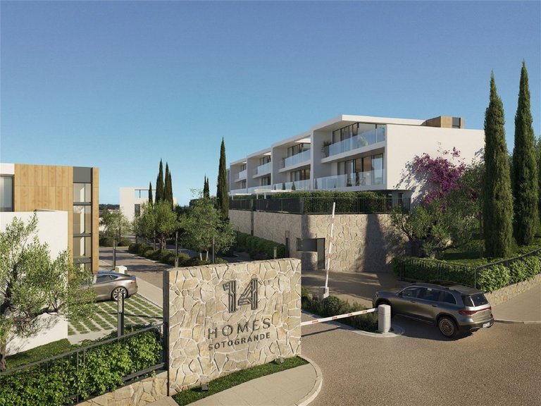 Town House for Sale in Sotogrande, Cadiz 3