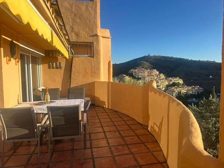Apartment for Rent in Costa del Sol, Calahonda, Malaga 1