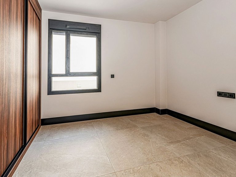 Apartment for Sale in Nueva Andalucía, Malaga 10