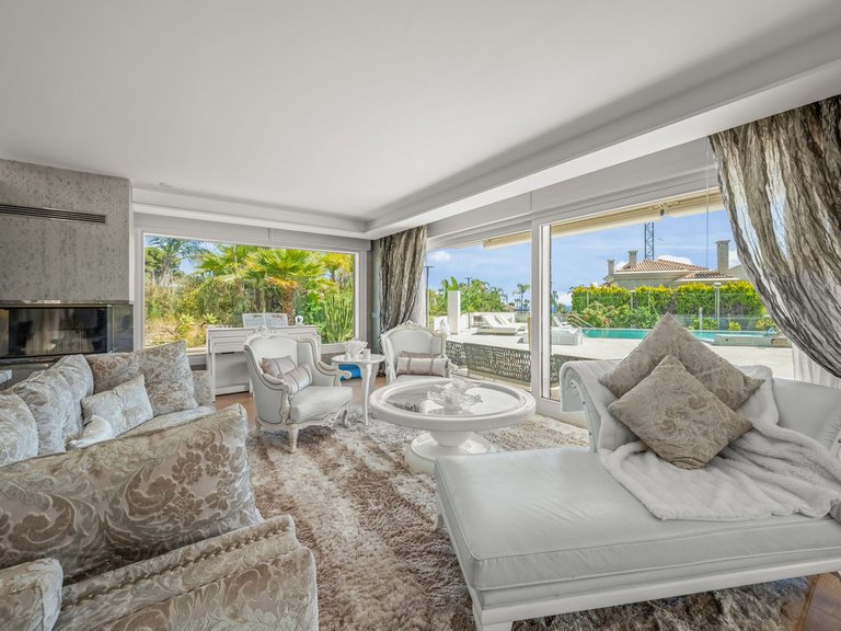 Villa for Sale in Bahía De Marbella, Malaga 26
