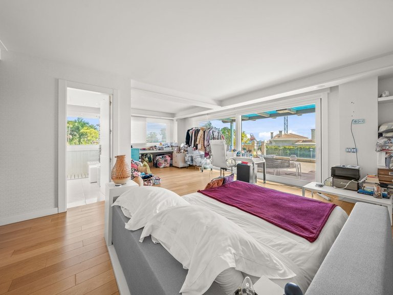 Villa for Sale in Bahía De Marbella, Malaga 31