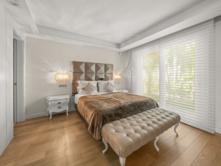 Villa for Sale in Bahía De Marbella, Malaga 34