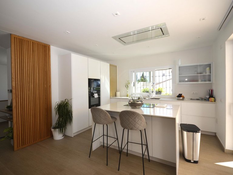 Villa for Sale in Manilva, Malaga 11