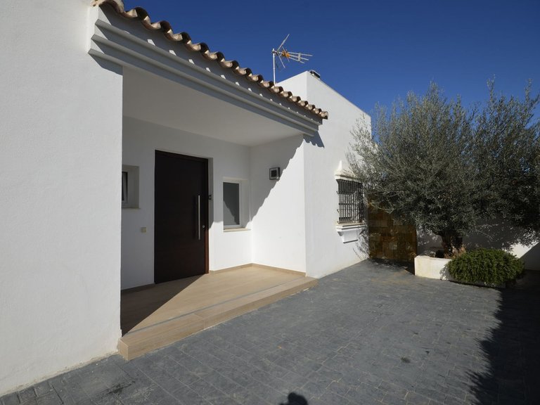 Villa for Sale in Manilva, Malaga 8