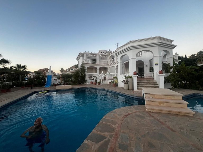 Villa for Sale in Torrequebrada, Malaga 5