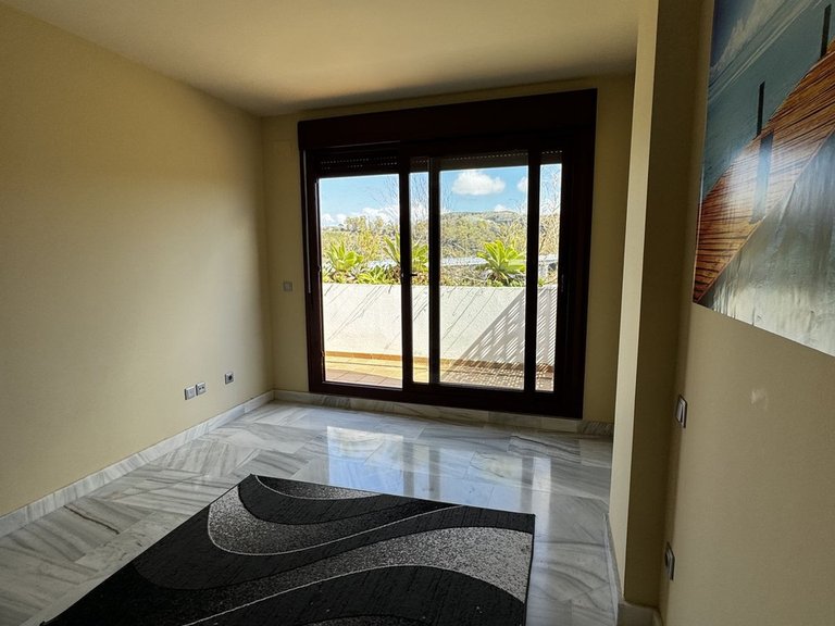 Apartment for Sale in Benahavís, Malaga 21