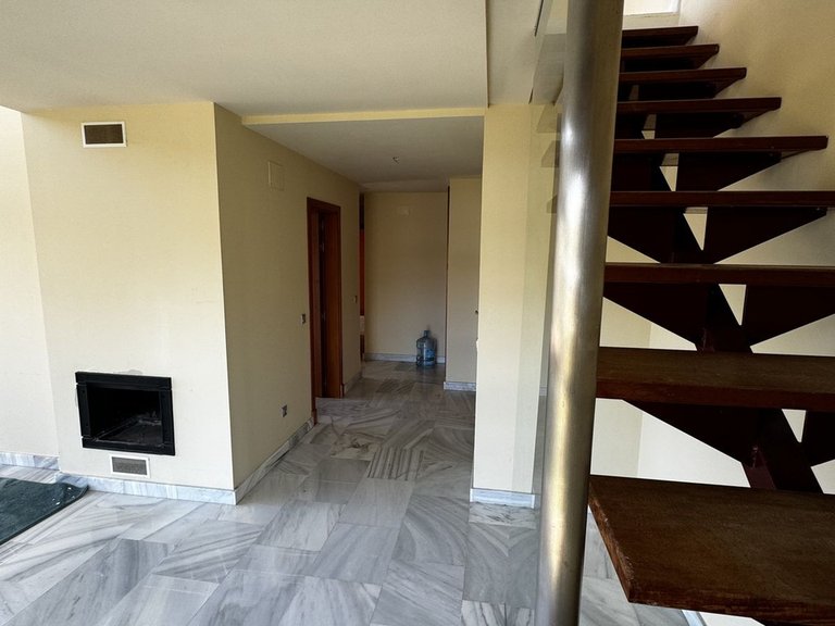 Apartment for Sale in Benahavís, Malaga 24