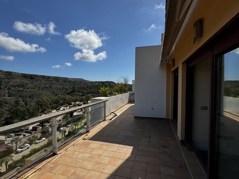 Apartment for Sale in Benahavís, Malaga 32