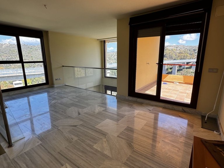 Apartment for Sale in Benahavís, Malaga 8