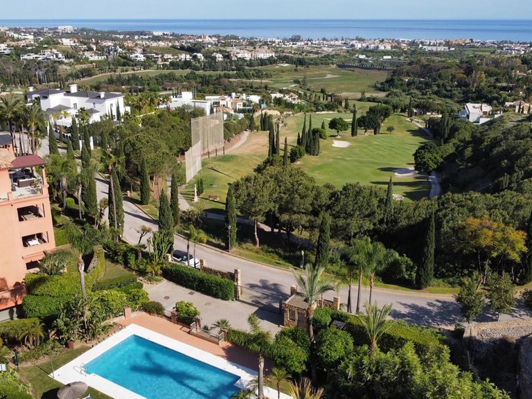 Apartment for Sale in Los Flamingos, Malaga 1