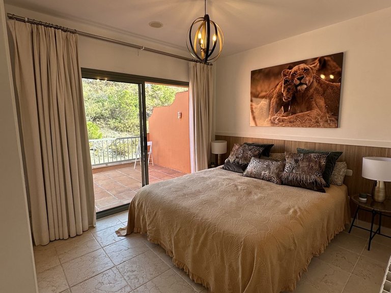 Apartment for Sale in Los Flamingos, Malaga 23