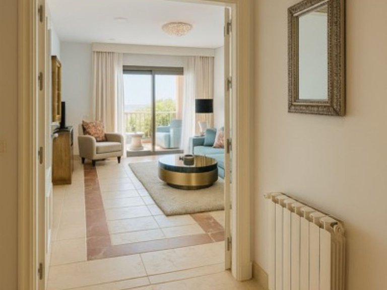 Apartment for Sale in Los Flamingos, Malaga 9