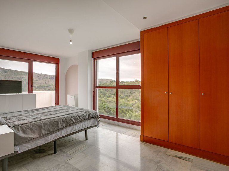 Apartment for Sale in Benahavís, Malaga 6