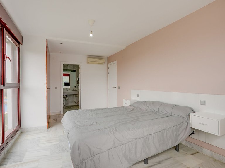 Apartment for Sale in Benahavís, Malaga 8
