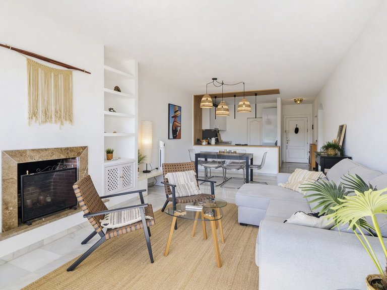 Apartment for Sale in Los Arqueros, Malaga 10