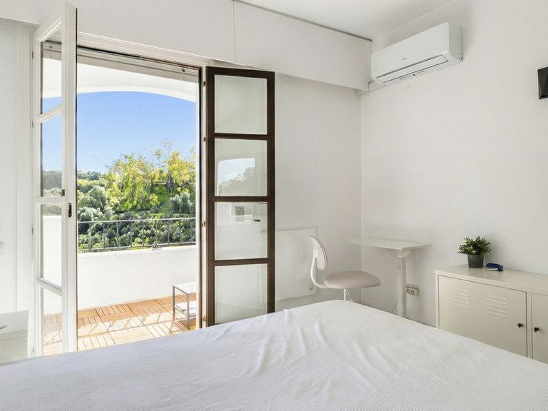 Apartment for Sale in Los Arqueros, Malaga 19