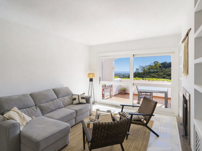 Apartment for Sale in Los Arqueros, Malaga 3