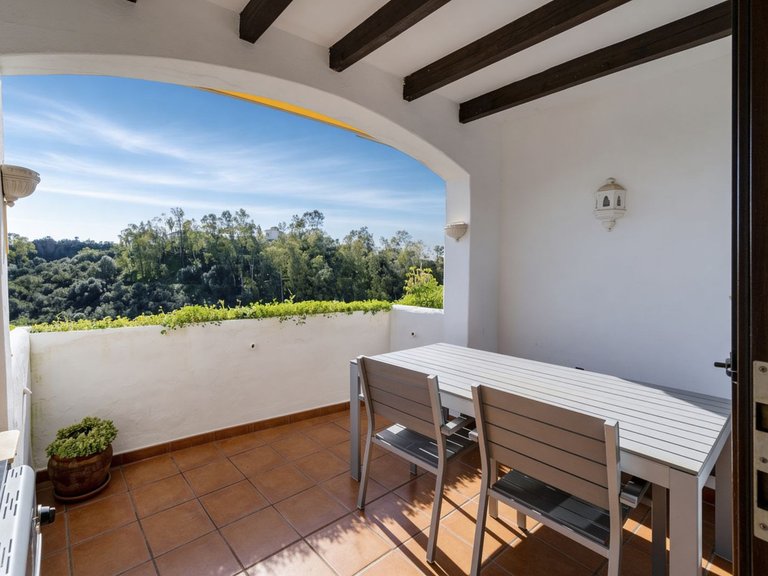 Apartment for Sale in Los Arqueros, Malaga 6