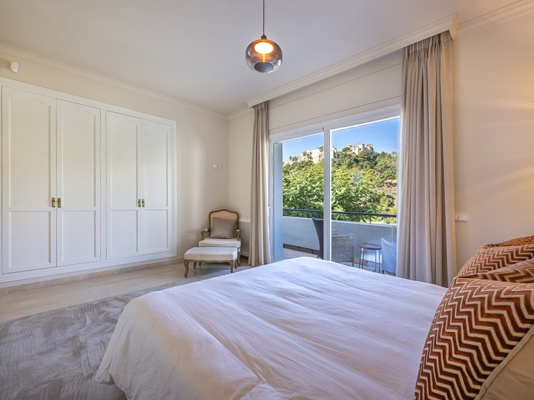 Villa for Sale in Benahavís, Malaga 10