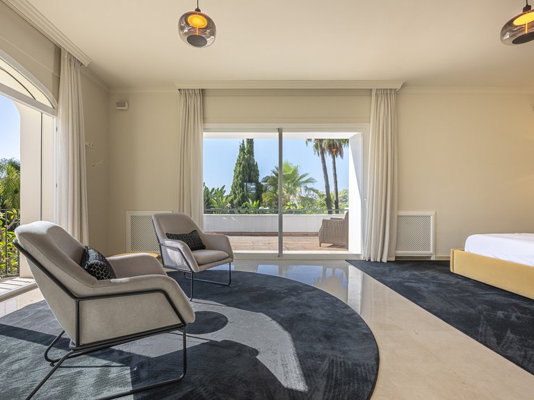 Villa for Sale in Benahavís, Malaga 19