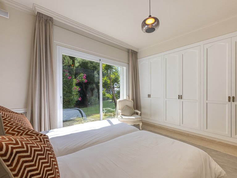 Villa for Sale in Benahavís, Malaga 30