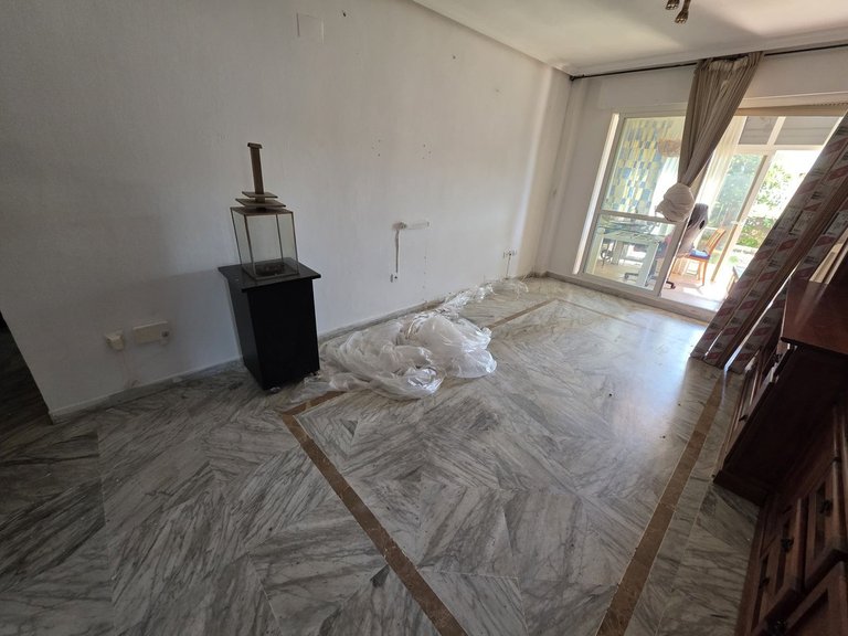 Apartment for Sale in Nueva Andalucía, Malaga 6