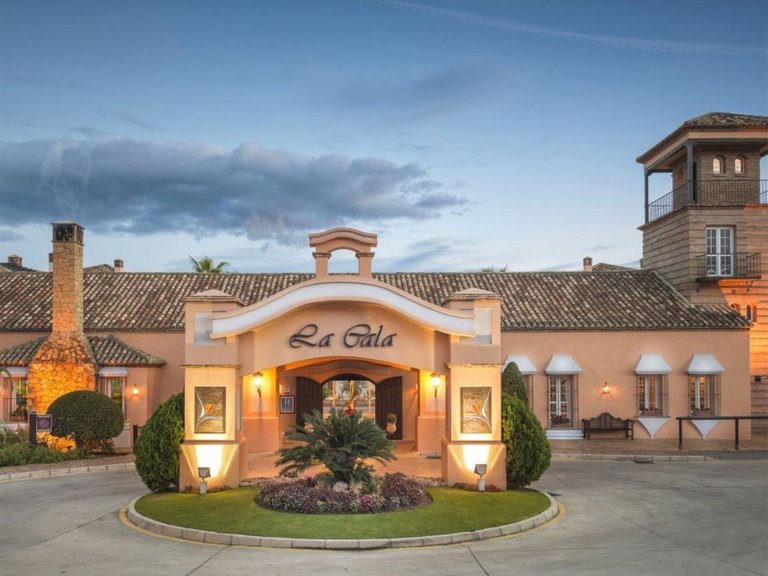 Apartment for Sale in La Cala Golf, Malaga 28