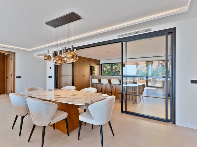 Apartment for Sale in Nueva Andalucía, Malaga 7