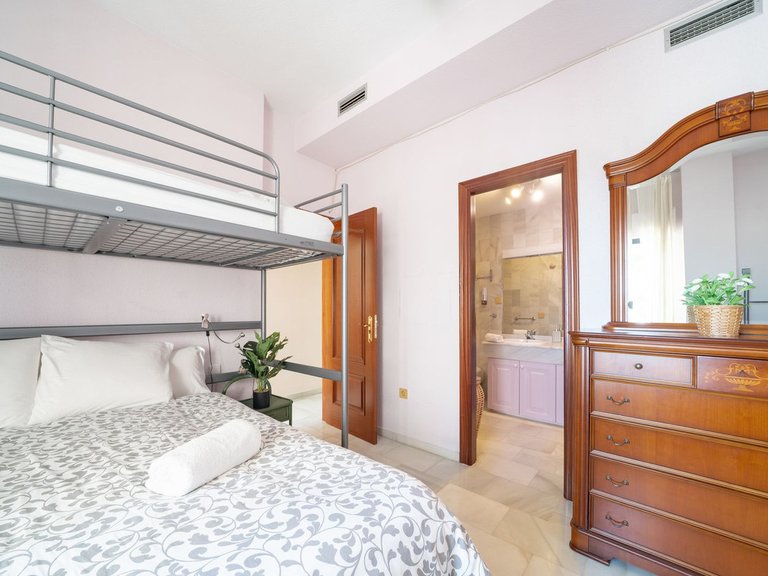 Apartment for Sale in Nueva Andalucía, Malaga 11