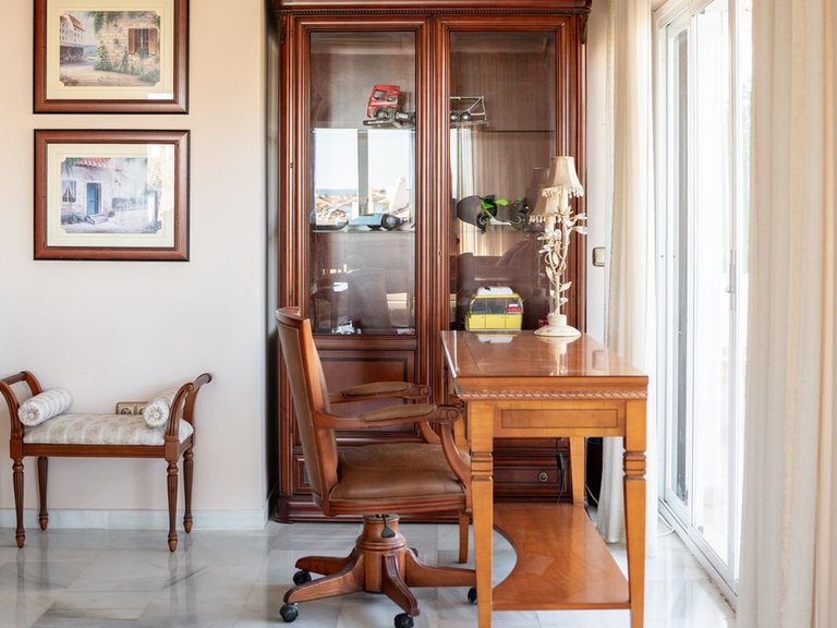 Apartment for Sale in Nueva Andalucía, Malaga 22