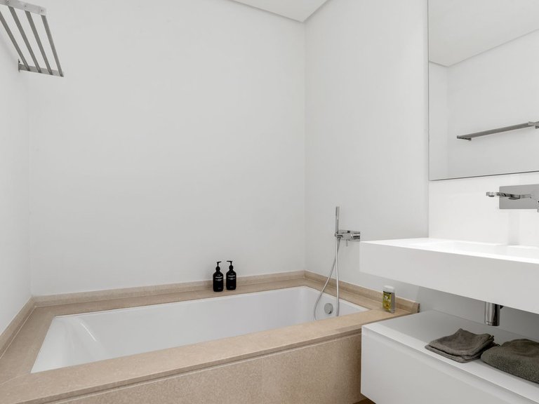 Apartment for Sale in Benahavís, Malaga 24