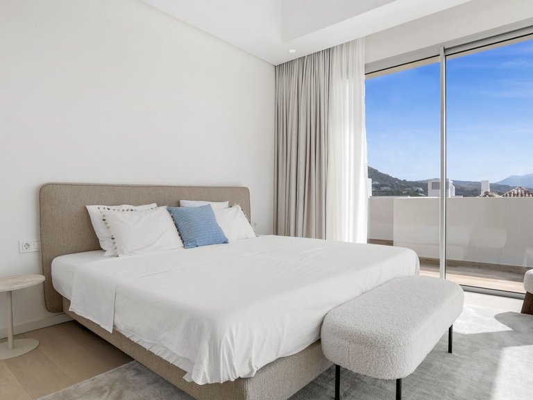 Apartment for Sale in Benahavís, Malaga 27