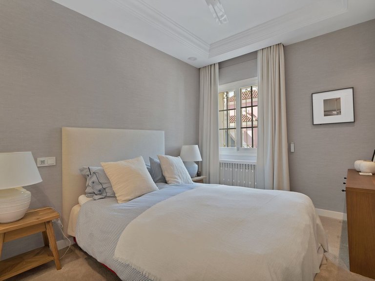 Villa for Sale in Puerto Banús, Malaga 22