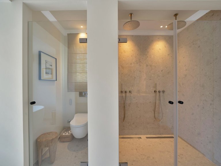 Villa for Sale in Puerto Banús, Malaga 25