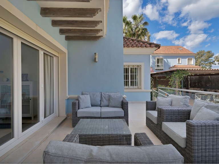 Villa for Sale in Puerto Banús, Malaga 44